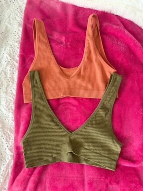 Colsie Ribbed Bralette Set in Orange and Olive